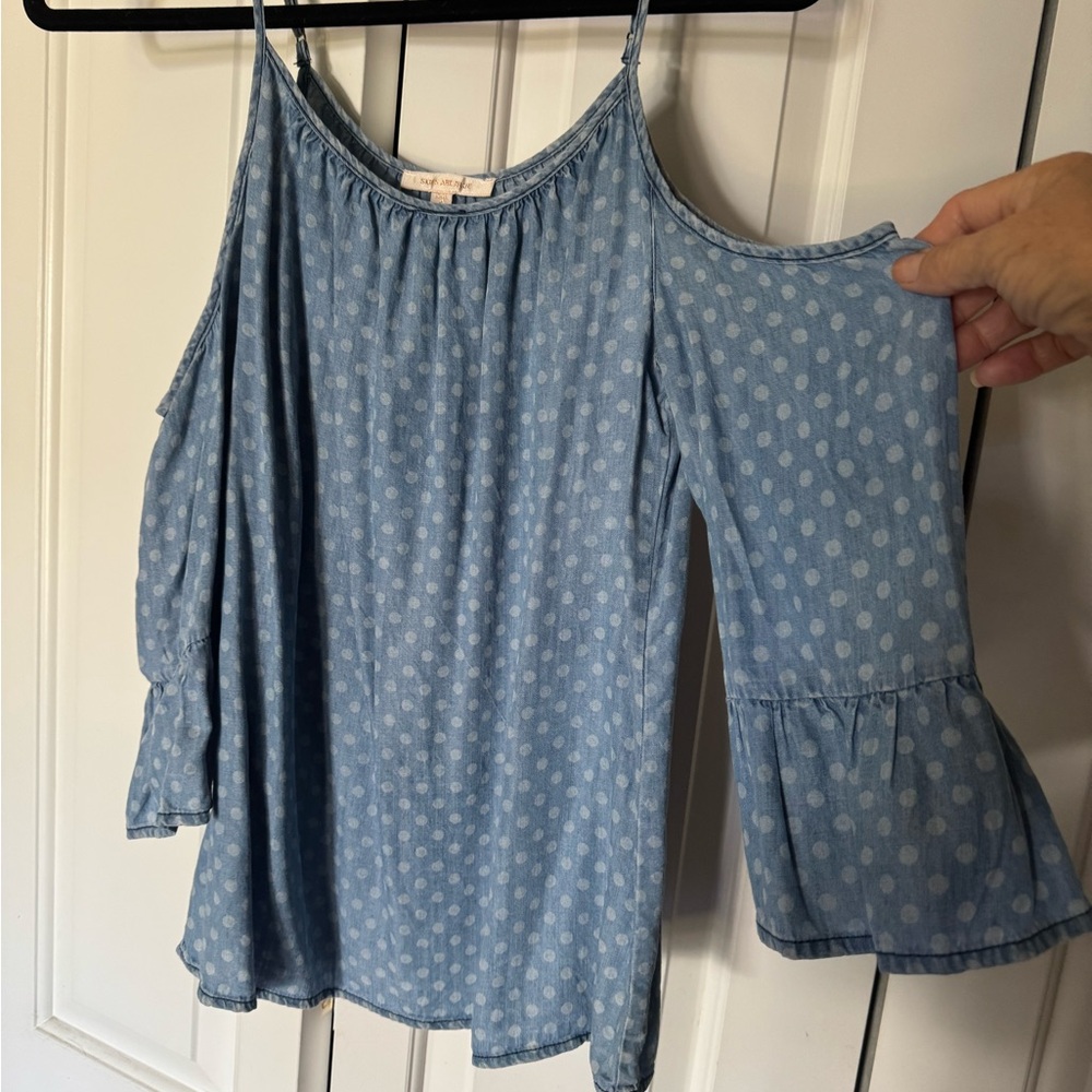 Skies Are Blue Light Blue denim Polka Dot Cold Shoulder Blouse small